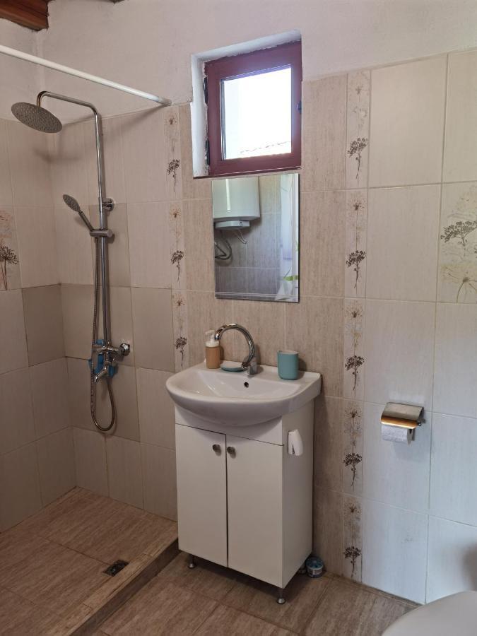 Guest House Yana Tŭrkasheni Extérieur photo
